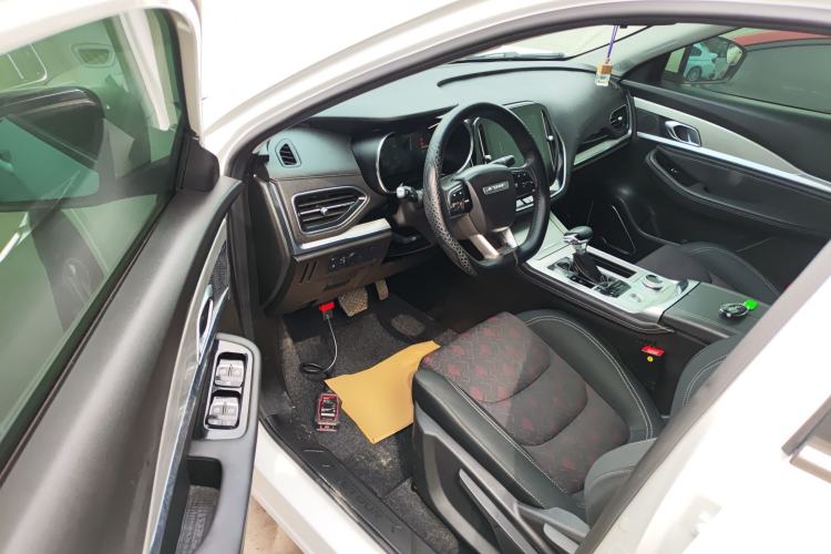 Used JETOUR X70 2020 1.5T DCT Comfort Edition 5-seater