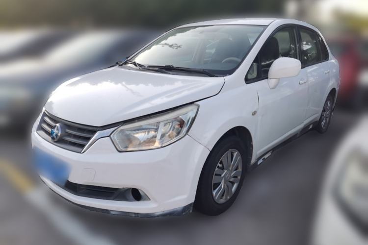 Used Venucia D50 2013 1.6L Automatic Fashion Edition