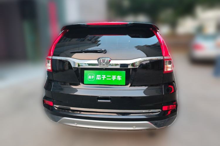 Used Honda CR-V 2015 2.4L two-wheel drive luxury version Rear
