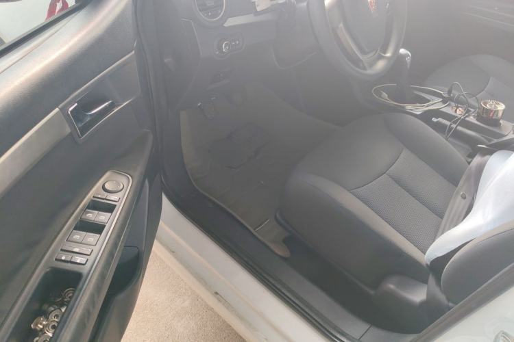 Used Roewe 350 2013 350S 1.5L Manual Xunchi Edition Driver Seat