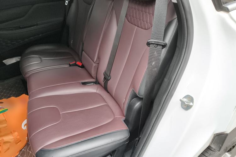 Used Hyundai Santa Fe 2020 380 TGDi Automatic Two-Wheel Drive DLX Prestige Edition PLUS
