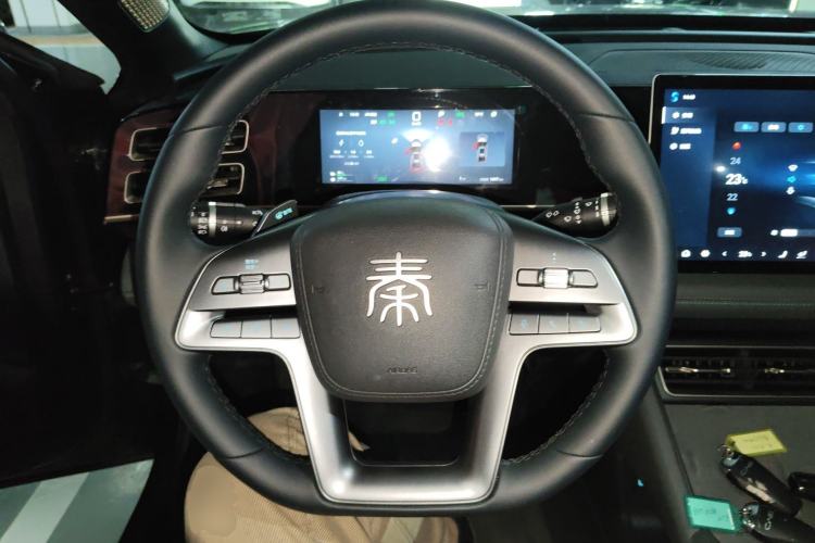 Used BYD Qin L 2025 DM-i Smart Drive 120KM Superior Model
