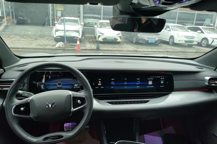 Used ARCFOX Alpha S 2022 525S 160kW Center Console