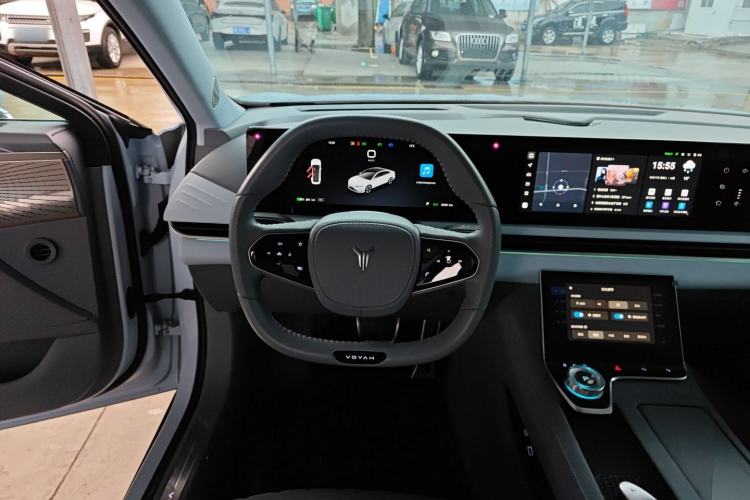 Used VOYAH PASSION 2023 Four-Wheel Drive Flagship Edition
