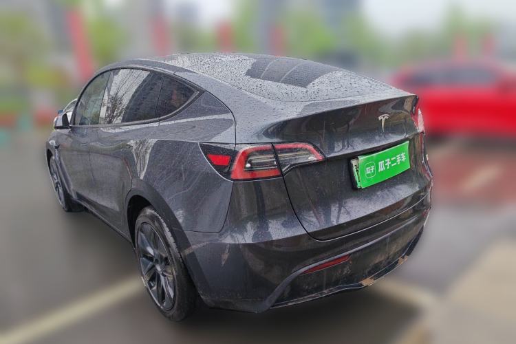 Used Tesla Model Y 2024 Long-Range All-Wheel-Drive Version

