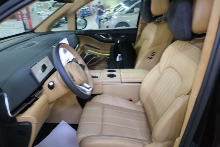 Used VOYAH Dream 2025 PHEV Four-Wheel-Drive Flagship Version – Qiankun Edition Left Front Seat