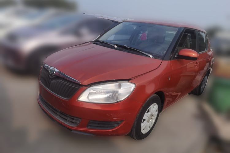 Used Skoda Fabia 2011 1.4L Automatic Crystal Edition