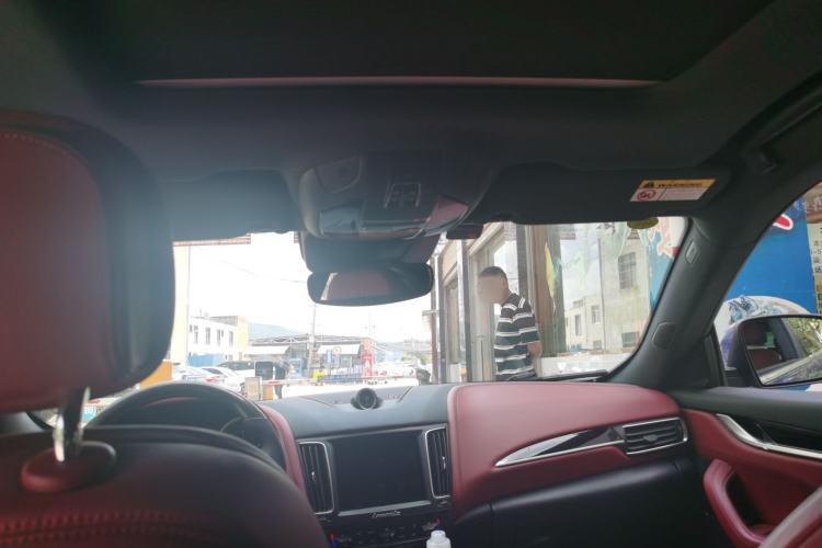 Used Maserati Levante 2018 3.0T Luxury Zegna Edition
