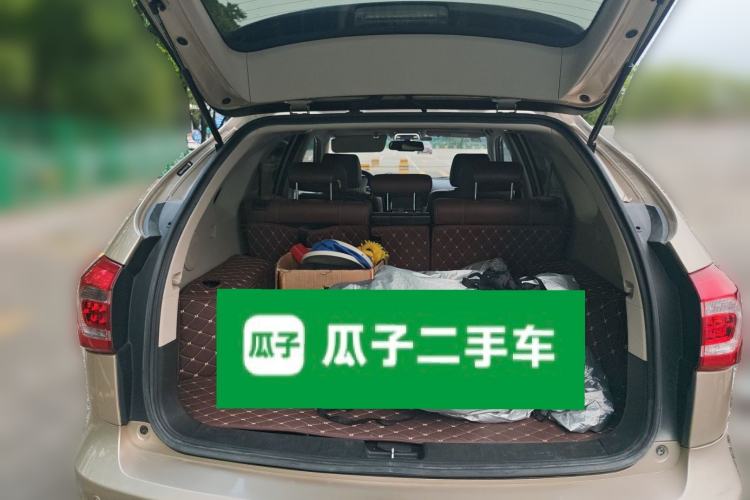 Used BYD Tang New Energy 2015 2.0T Four-Wheel-Drive Flagship Model Trunk