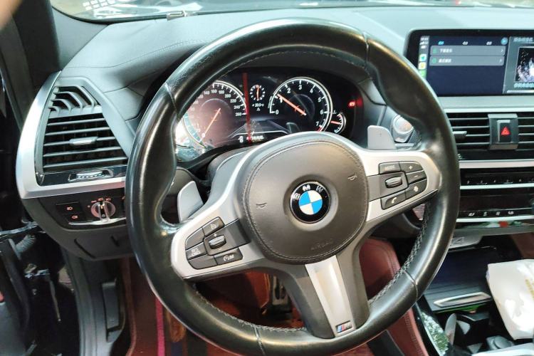 Used BMW X4 2019 xDrive25i M Sport Package Steering Wheel