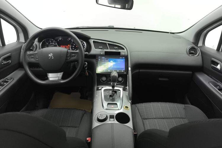 Used Peugeot 3008 2016 1.6THP Automatic Classic Edition