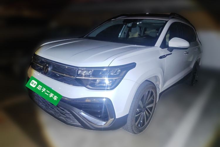 Used Volkswagen Tharu 2023 300TSI Two-Wheel-Drive Moonlight Edition