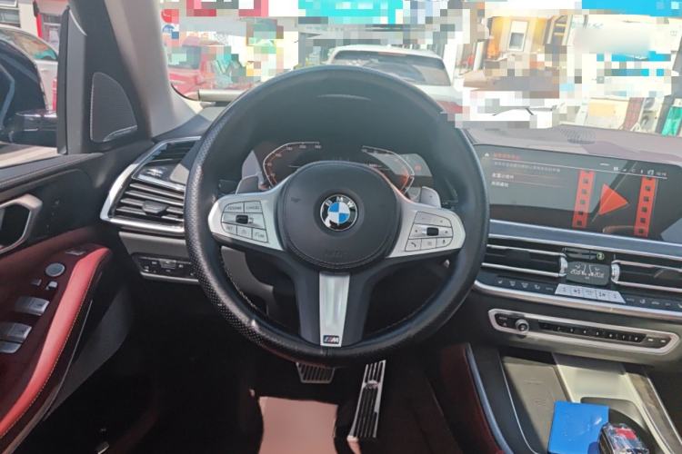 Used BMW X5 2022 Restyled xDrive 30Li Luxury Version M Sport Package
