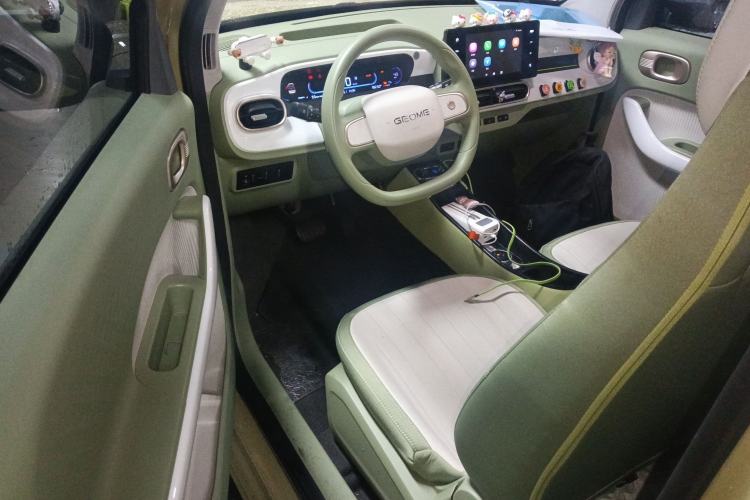 Used Geely Galaxy Panda 2025 210km Panda Rider Driver Seat