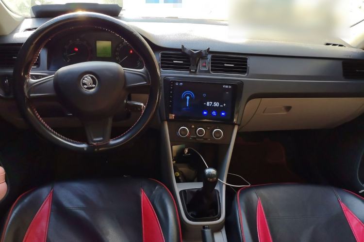 Used Skoda Rapid 2015 1.4L Manual Enjoyment Model