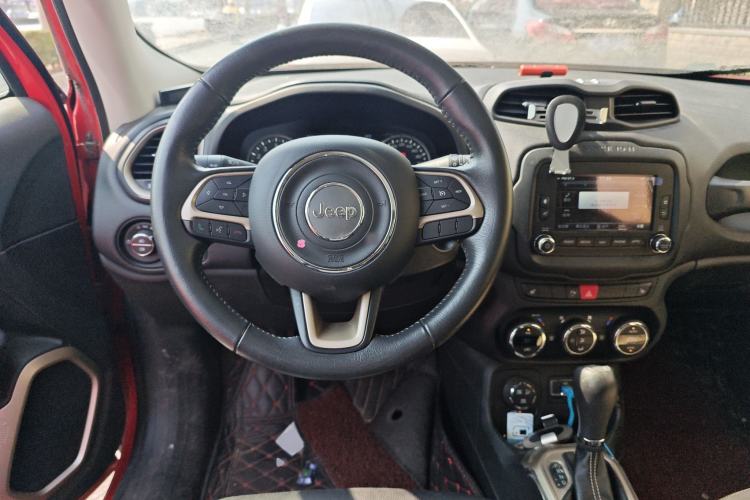 Used Jeep Renegade 2017 180TS Automatic All-Wheel Drive Versatile Edition