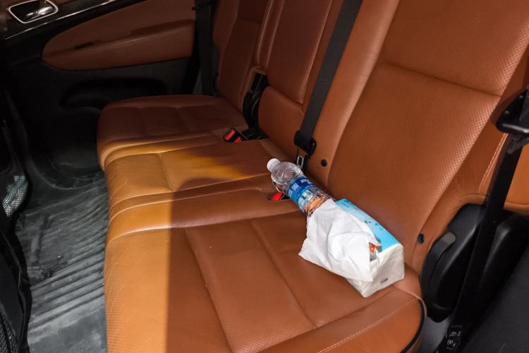 Used Jeep Grand Cherokee 2012 5.7L Flagship Prestige Edition
