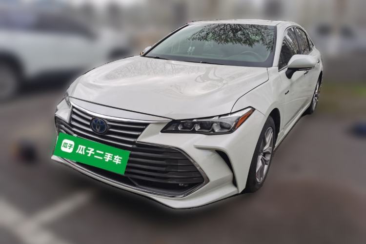 Used Toyota Avalon 2019 Dual-Engine 2.5L Luxury Edition China VI Standard