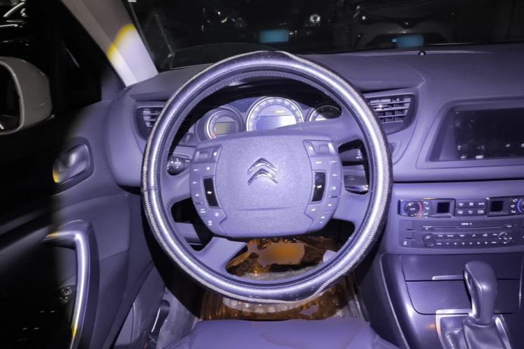 Used Citroen C5 2014 1.6T Automatic Luxury Model Steering Wheel