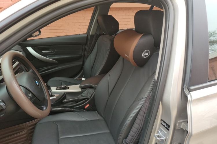 Used BMW 3 Series 2013 320i Sport Edition Left Front Seat