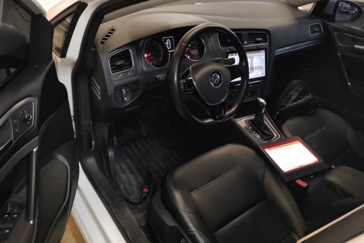 Used Volkswagen Golf 2016 230TSI Automatic Comfort Version