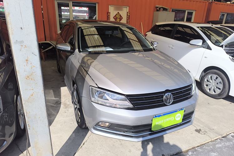 Used Volkswagen Sagitar 2017 1.6L Automatic Comfort Model
