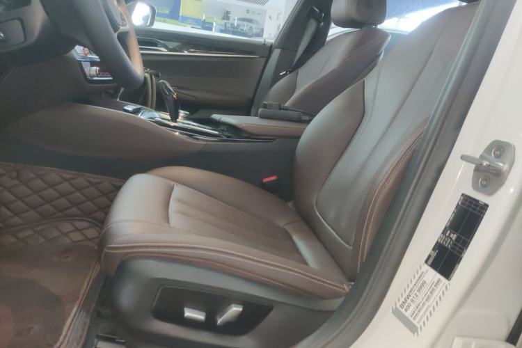 Used BMW 5 Series 2019 525Li M Sport Package
