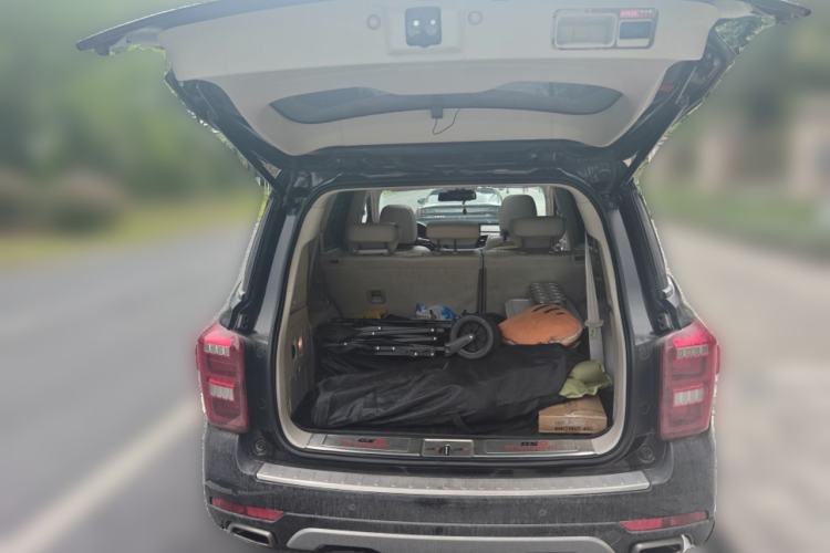 Used GAC Trumpchi GS8 2017 320T Two-Wheel Drive Luxury Smart Connectivity Version (7 Seats)
