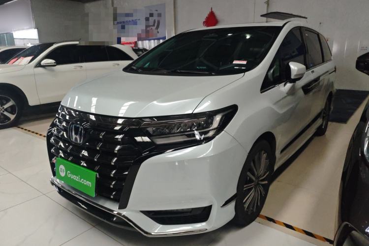 Used Honda Elysion 2024 2.0L eHEV Luxury Edition