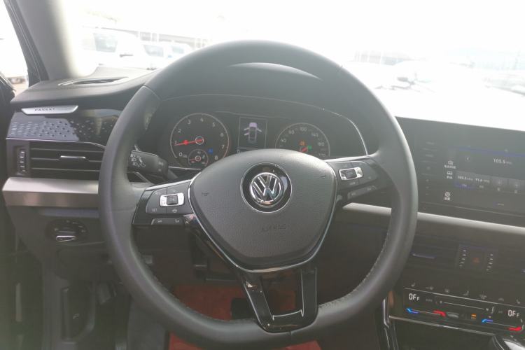 Used Volkswagen Passat 2020 330TSI Elite Edition China VI
