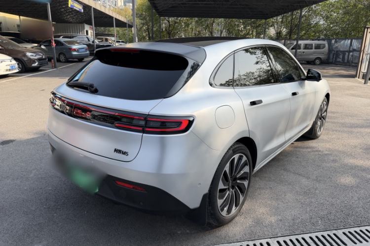 Used Hima AITO M5 2022 Extended-Range Four-Wheel Drive Performance Version
