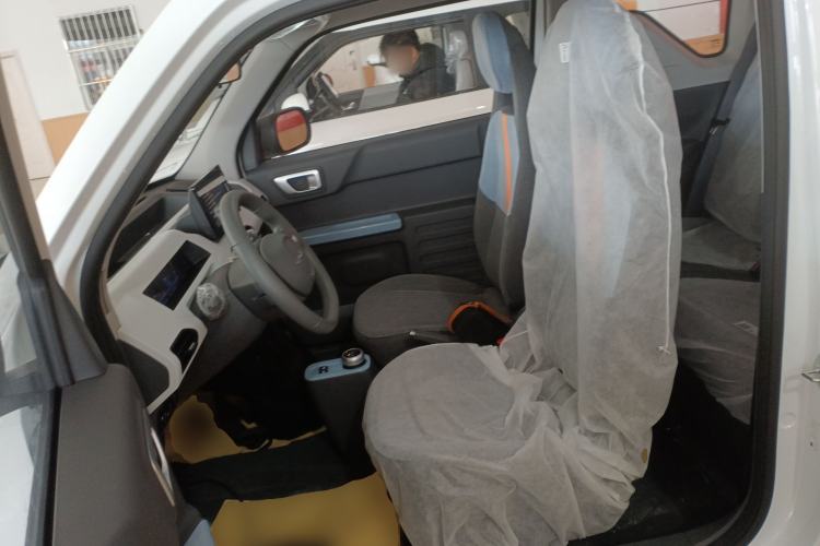 Used Geely Galaxy Panda 2024 Panda Mini 200km Endurance Bear
