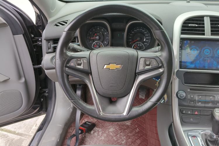 Used Chevrolet Malibu 2012 2.0L Automatic Luxury Edition Steering Wheel