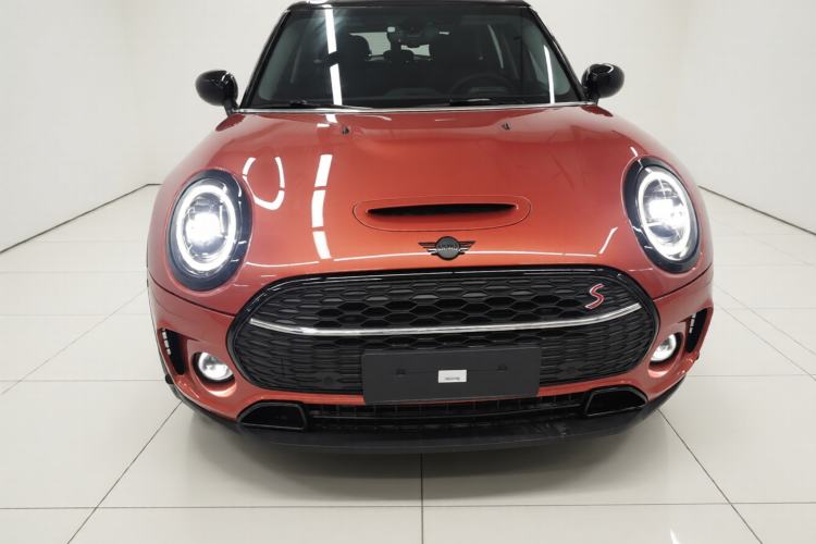 Used MINI Clubman 2022 Updated 2.0T COOPER S Front
