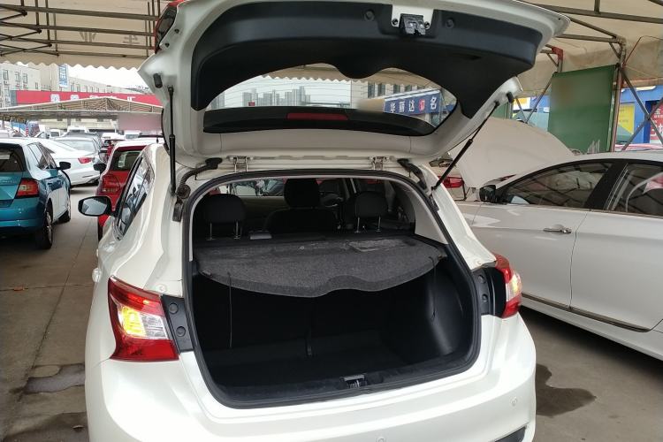 Used Nissan Tiida 2019 1.6L CVT Cool Edition China VI Standard
