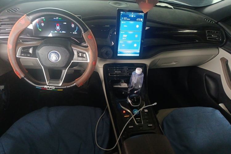 Used BYD Qin PLUS 2023 Champion Edition DM-i 55KM Leading Model
