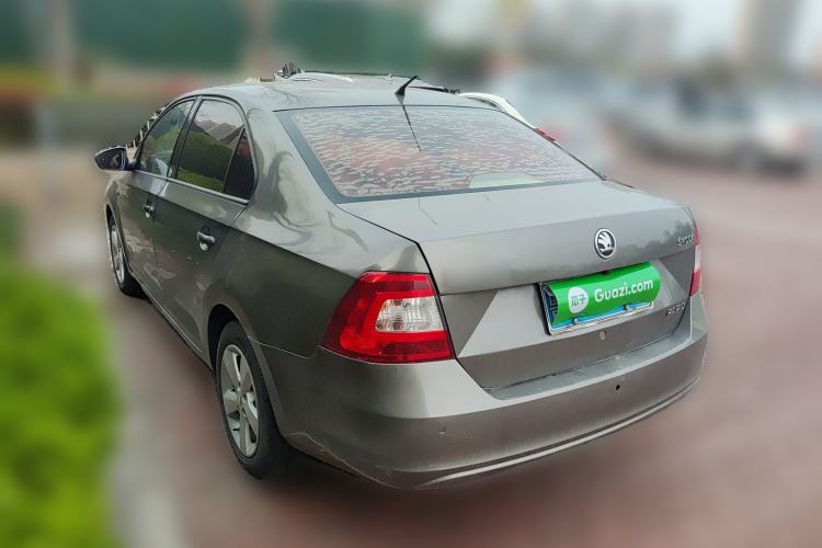 Used Skoda Rapid 2013 1.6L Automatic Smart Selection Model