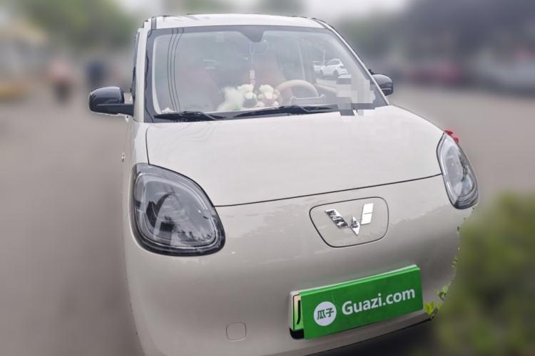 Used Wuling Hongguang MINIEV 2025 Four-Door Version Advanced Edition Front