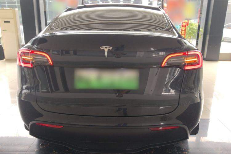 Used Tesla Model Y 2024 Long-Range All-Wheel-Drive Version
