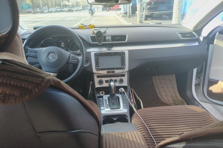 Used Volkswagen CC 2015 3.0 FSI V6 Center Console