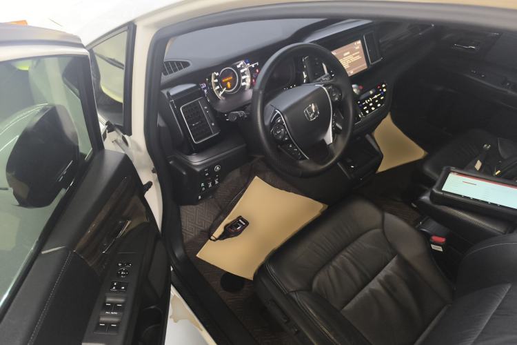 Used Honda Elysion 2016 2.4L Luxury Edition