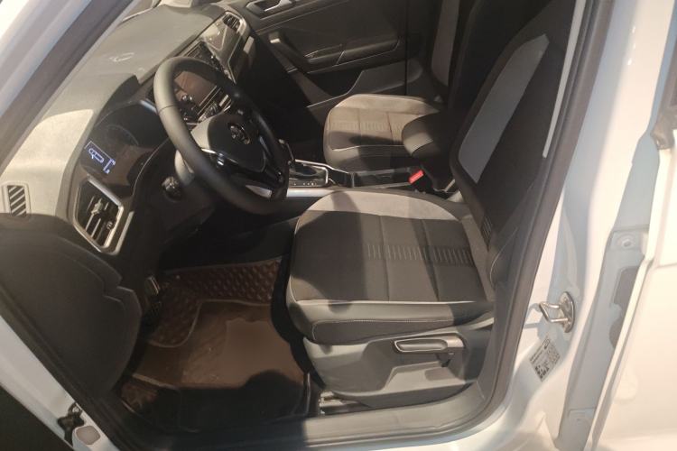 Used Volkswagen T-ROC 2020 230TSI DSG Two-Wheel Drive Advanced Version Left Front Seat