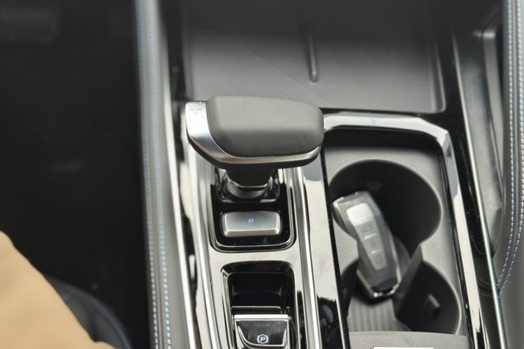 Used Geely Auto Preface 2026 Model Oriental Yao 1.5TD Fuyao Edition Interior 1