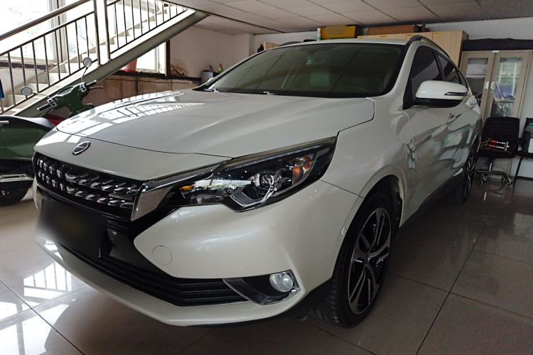 Used Venucia T90 2017 2.0L CVT Leading Edition