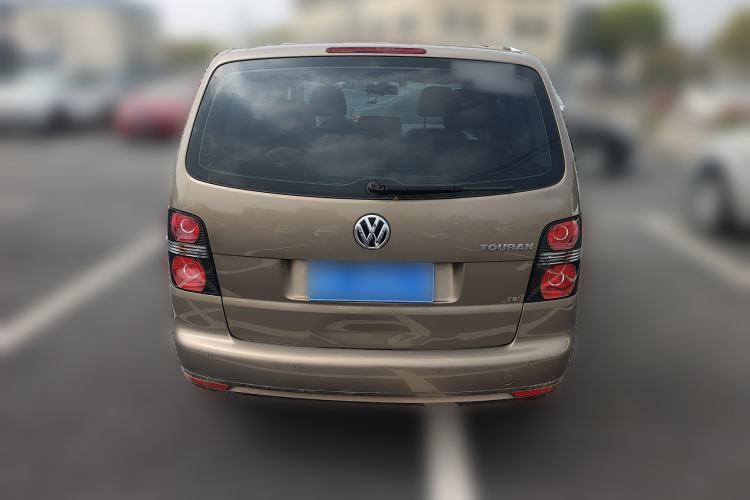 Used Volkswagen Touran 2015 1.4T DSG Comfort Edition 5 Seats Rear