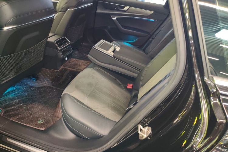 Used Audi A6L 2019 40 TFSI Luxury Dynamic Model
