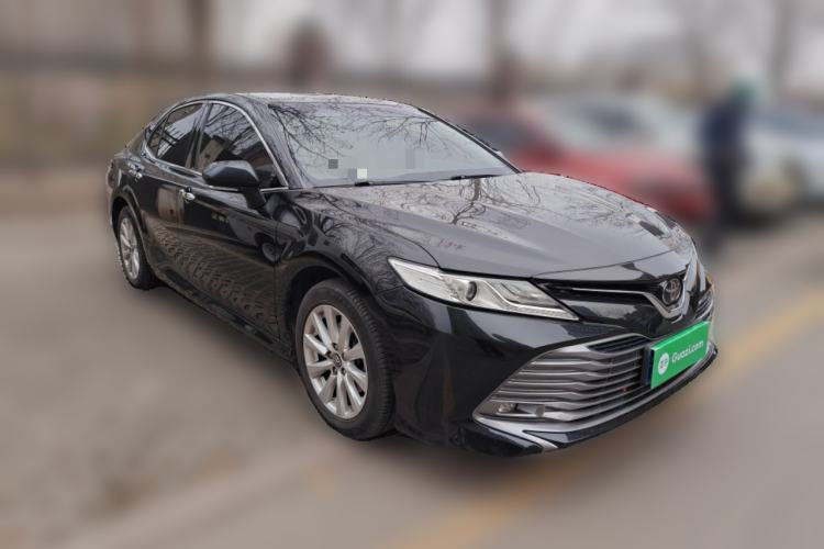 Used Toyota Camry 2018 2.0G Luxury Edition
