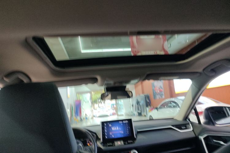 Used Toyota RAV4 2021 2.0L CVT 4x4 Style PLUS Edition
