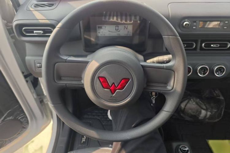Used Wuling Zhiguang New Energy 2025 Comfort Model