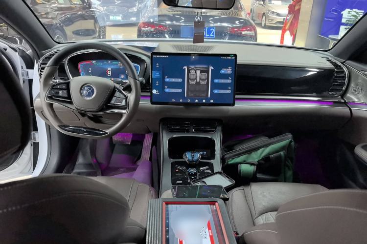 Used BYD Han 2023 DM-i Champion Edition 121KM Prestige Model